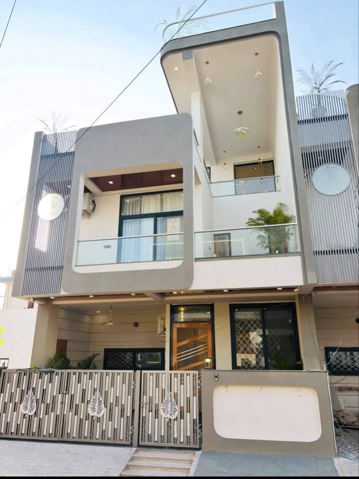 Luxurious Villa for Sale Near Alankaar Girls College Sirsi Road Jaipur-Sirsi Road-Jaipur